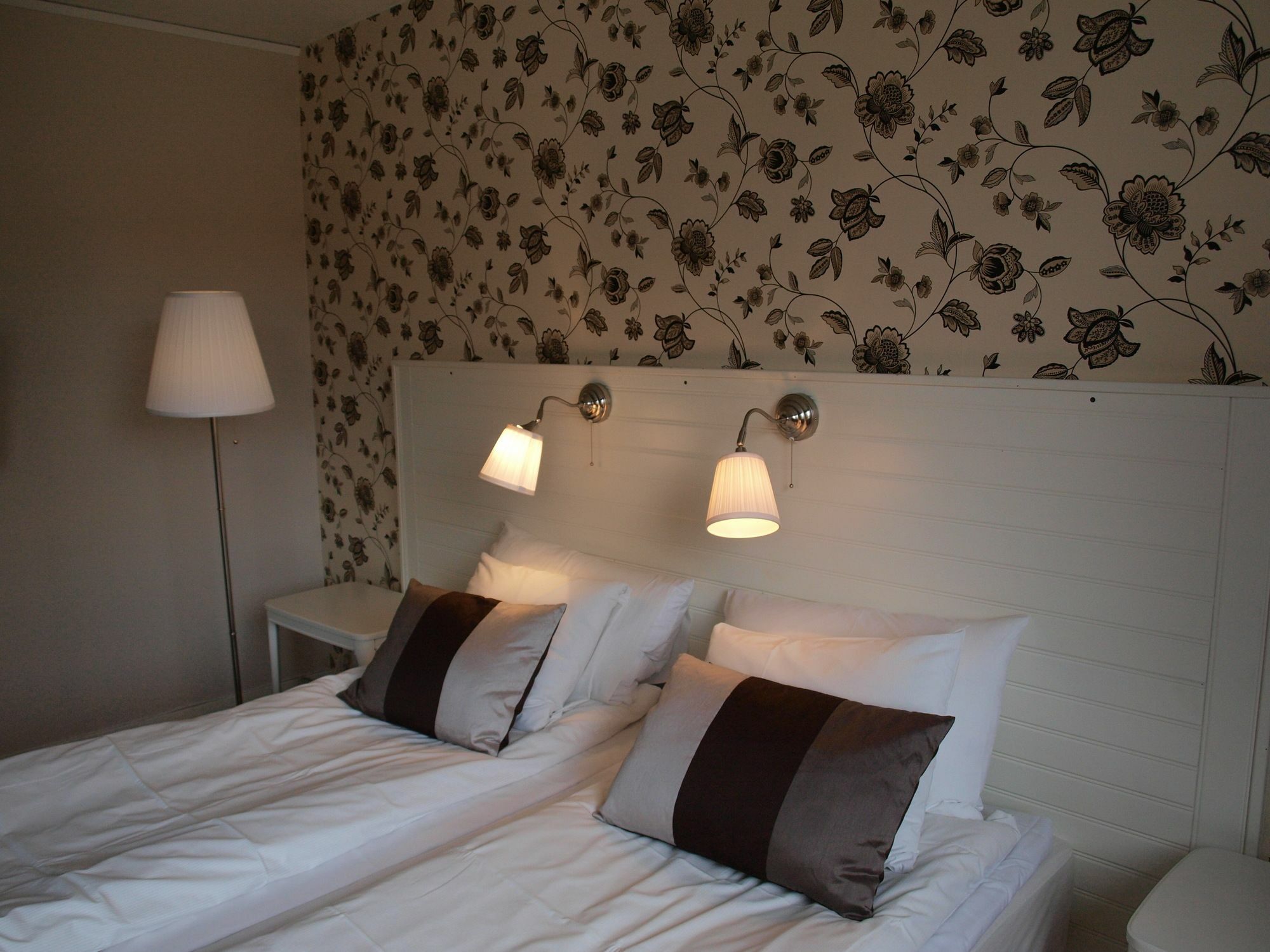 Nora Stadshotell, Sure Hotel Collection By Best Western מראה חיצוני תמונה